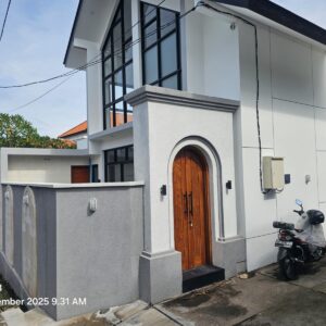 New Villa for Sale in Padonan Canggu
