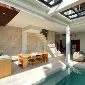 LUXURY VILLA FOR SALE NEAR BATU BELIG BEACH – PRIME LOCATION