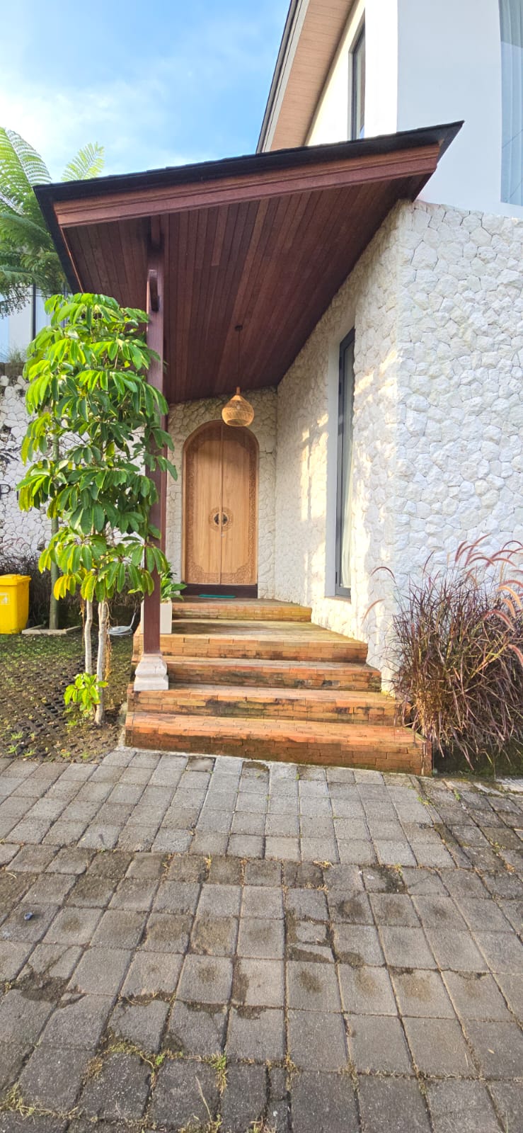 HOT SALE VILLA IN UBUD WITH RICE FIELD VIEW - Image 13