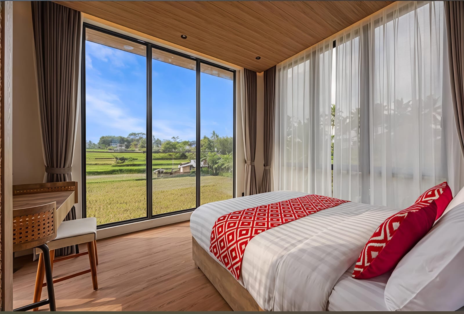 HOT SALE VILLA IN UBUD WITH RICE FIELD VIEW - Image 11