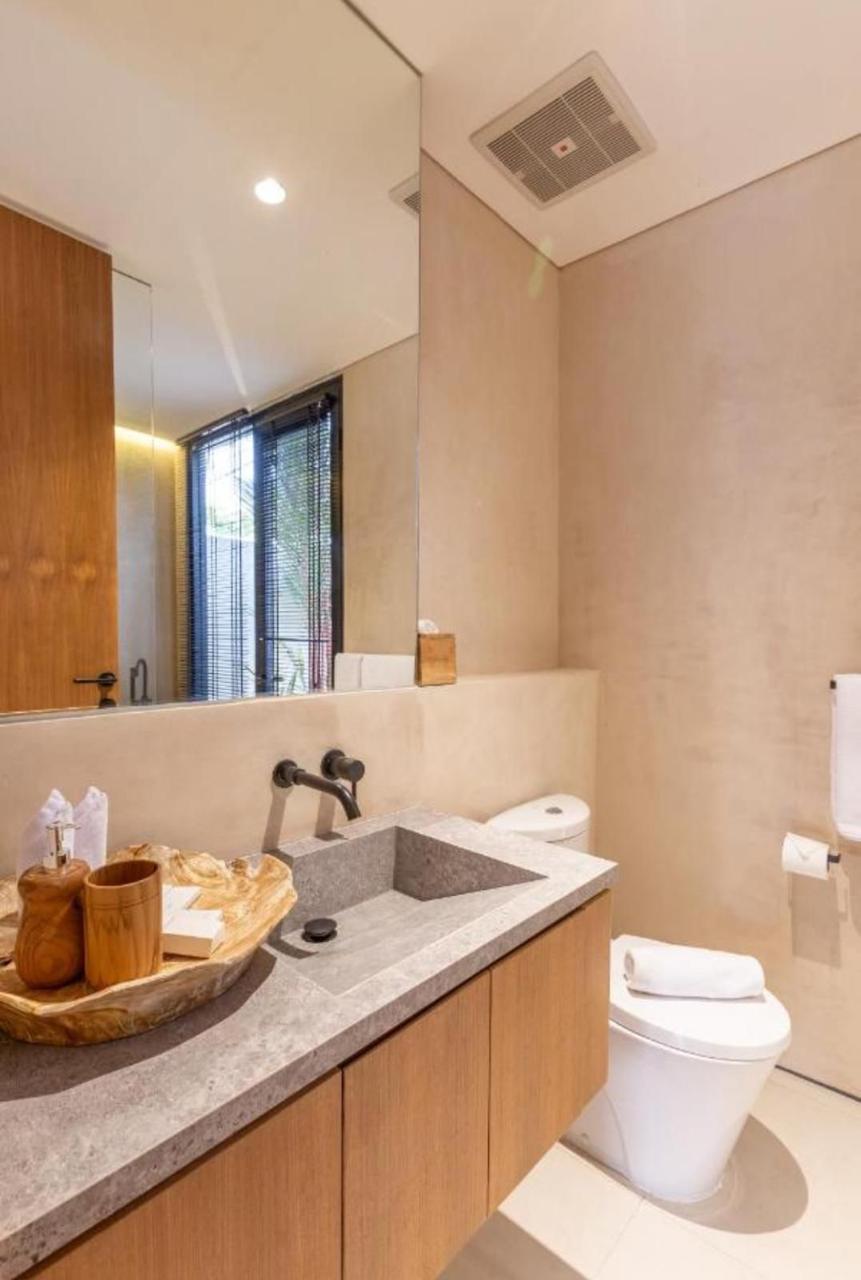 Luxury Villa for Rent or Sale in Pererenan 2 Luxury Villa for Rent or Sale in Pererenan - Image 2