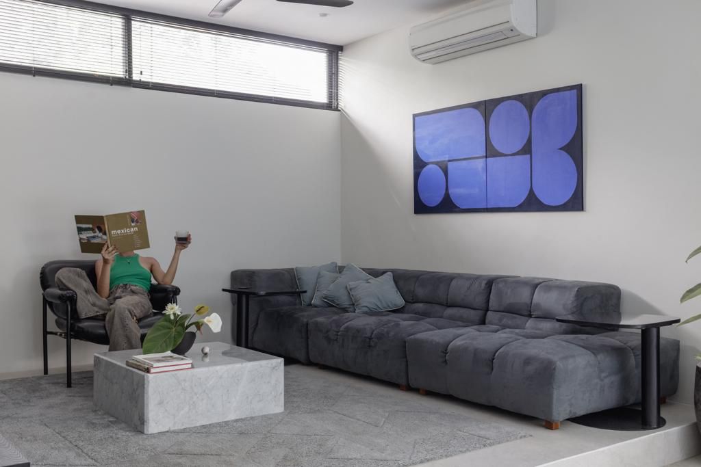 Modern Tropical Villa - Pererenan - Image 2