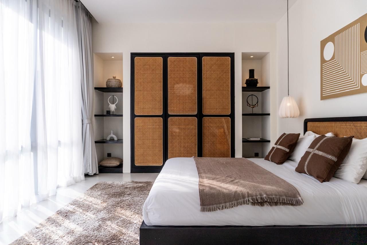 Pererenan Beach Villa For Rent – Modern Mediterranean Collage Style - Image 10
