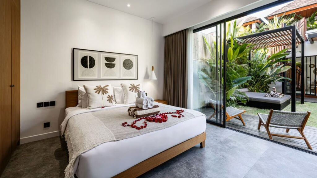 Bali Villas For Rent: Luxury Stays and High-Yield Investment Opportunities 2 MJN 0015 14